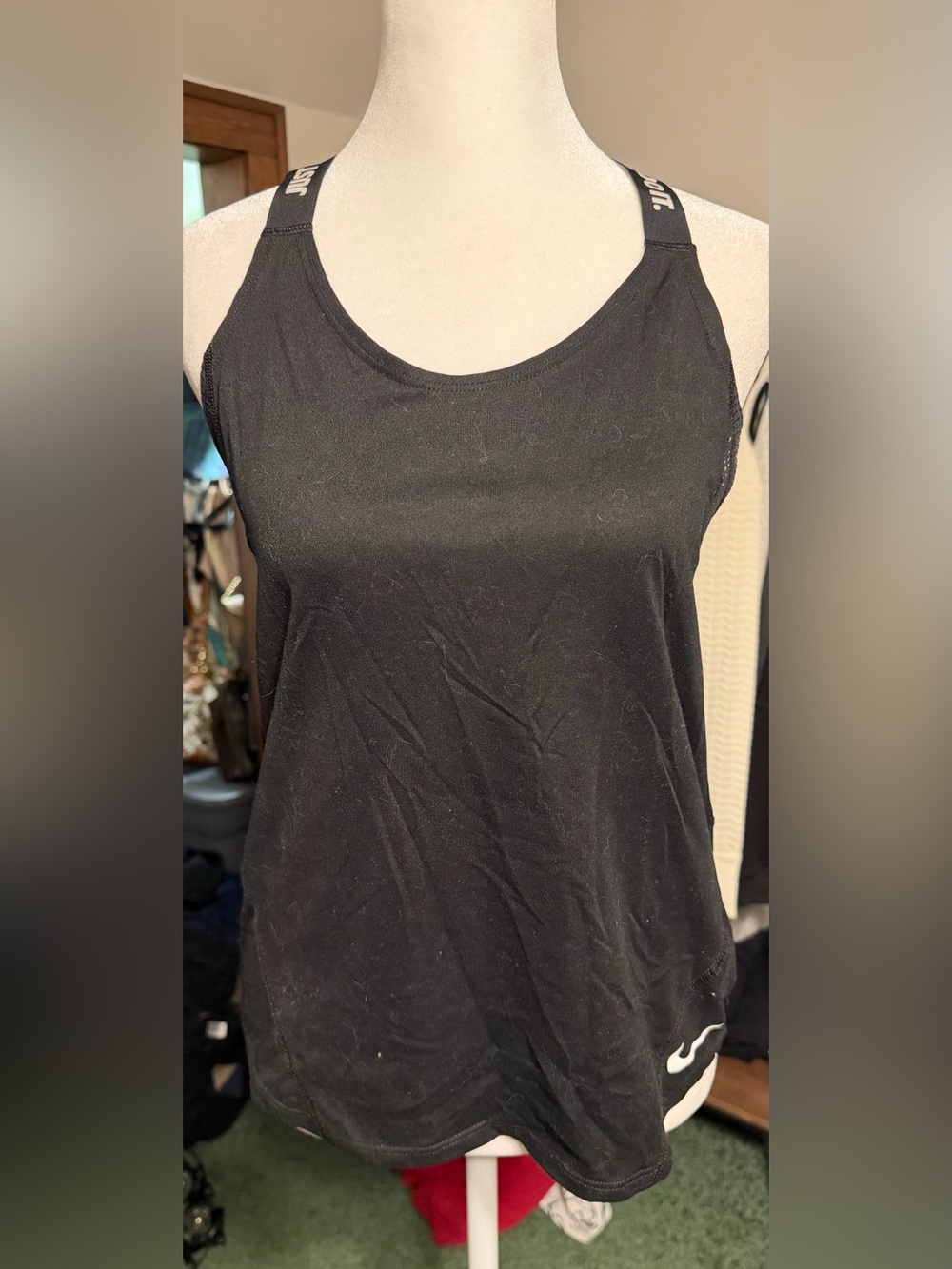 Nike Elastic Strap Mesh Back Workout Tank Top